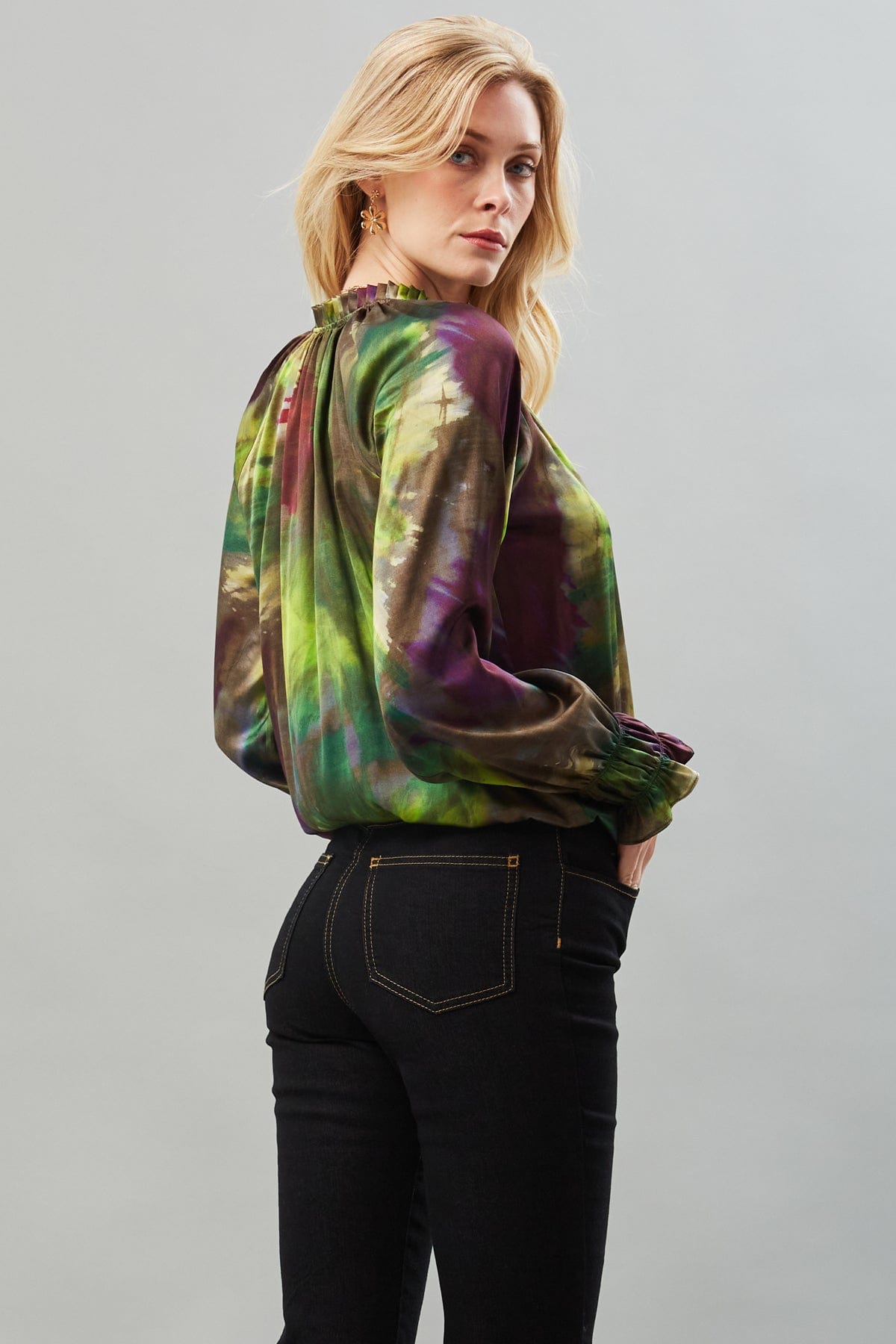 Color Fantasy Wrap Top