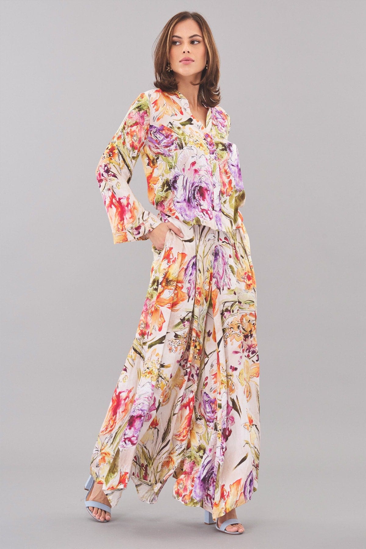 Floral Print Flare Sleeve Shirt