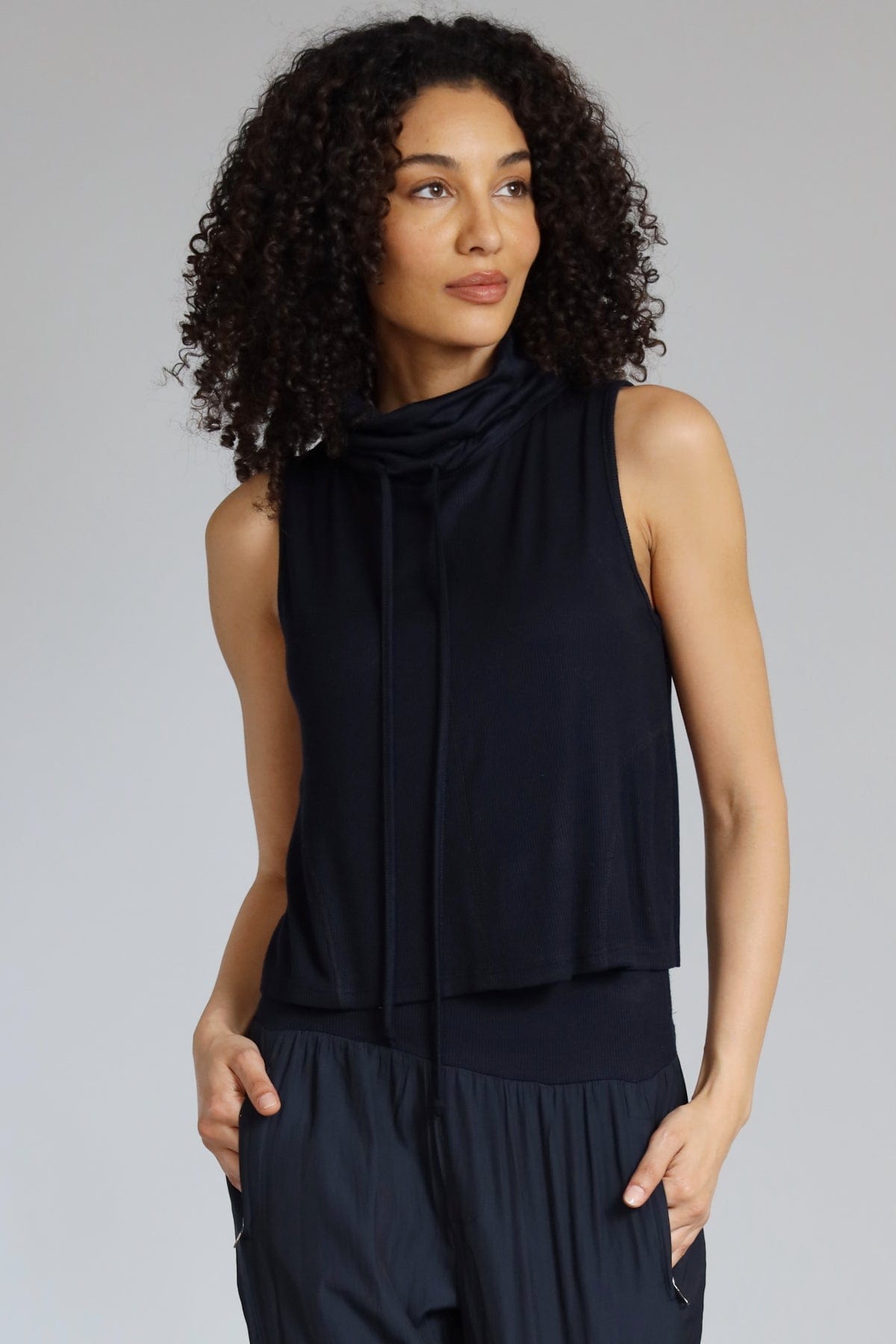 Sleeveless Rib Mock Neck Top