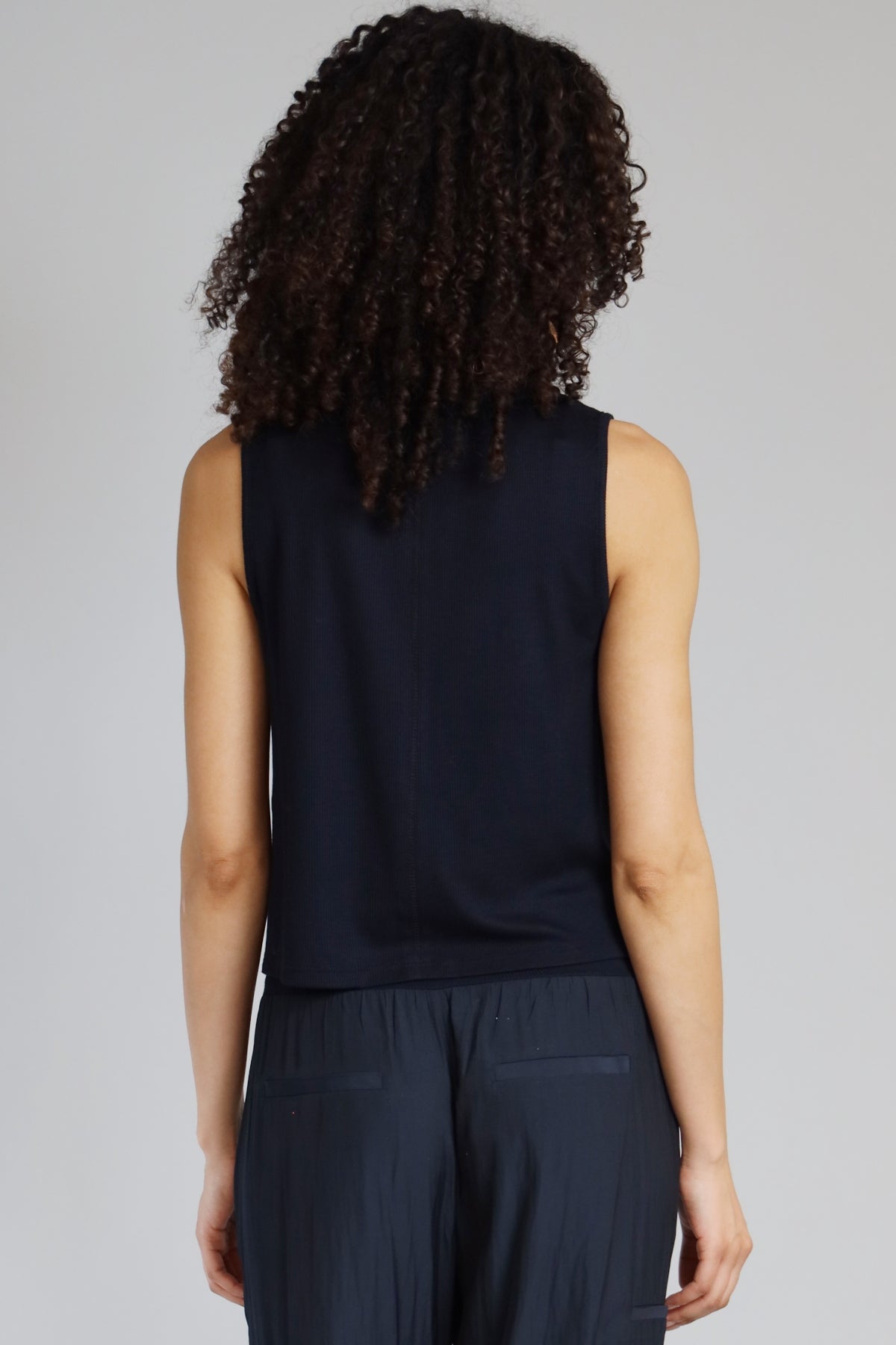 Sleeveless Rib Mock Neck Top