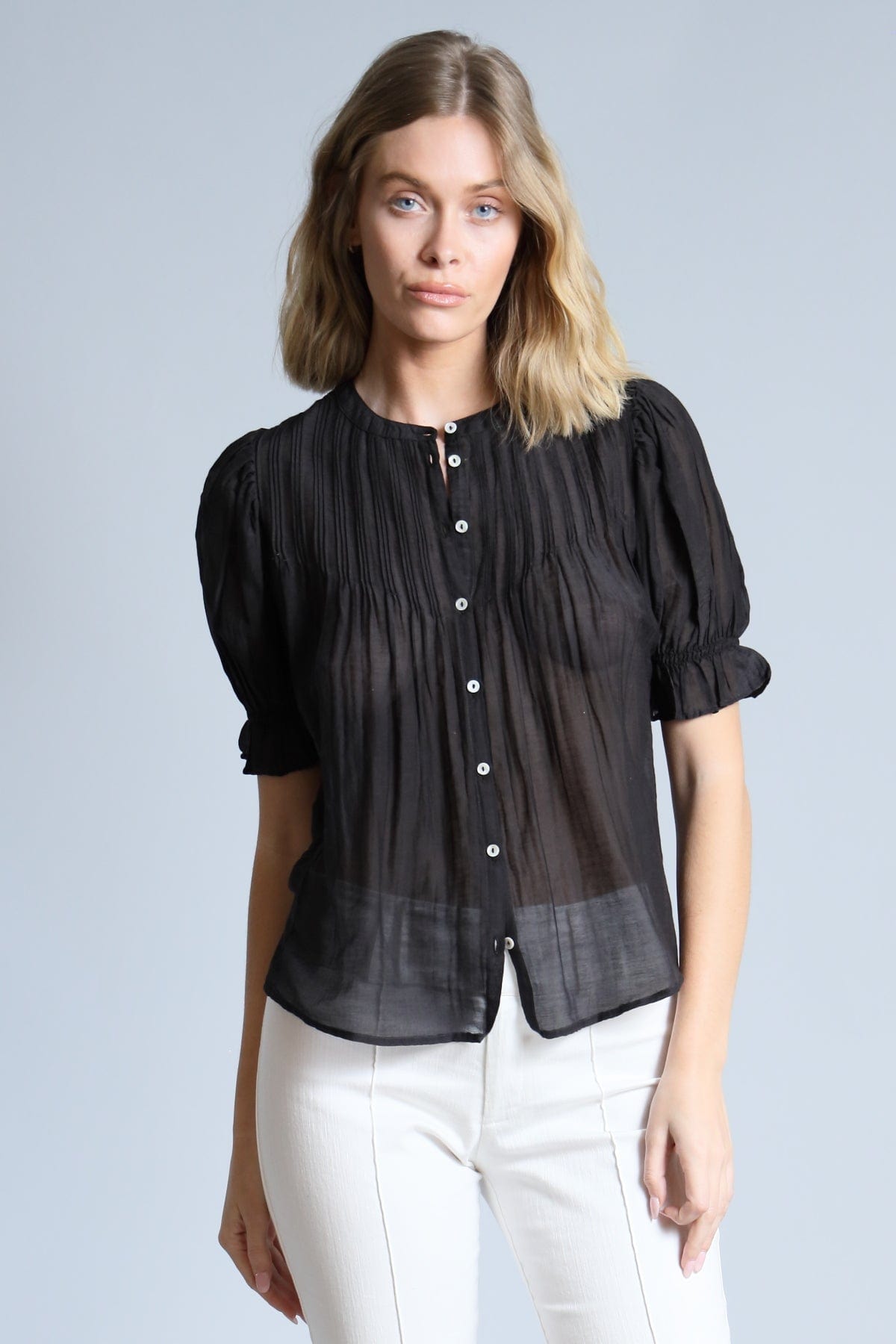 Pleat Stitch Mandarin Collar Shirt