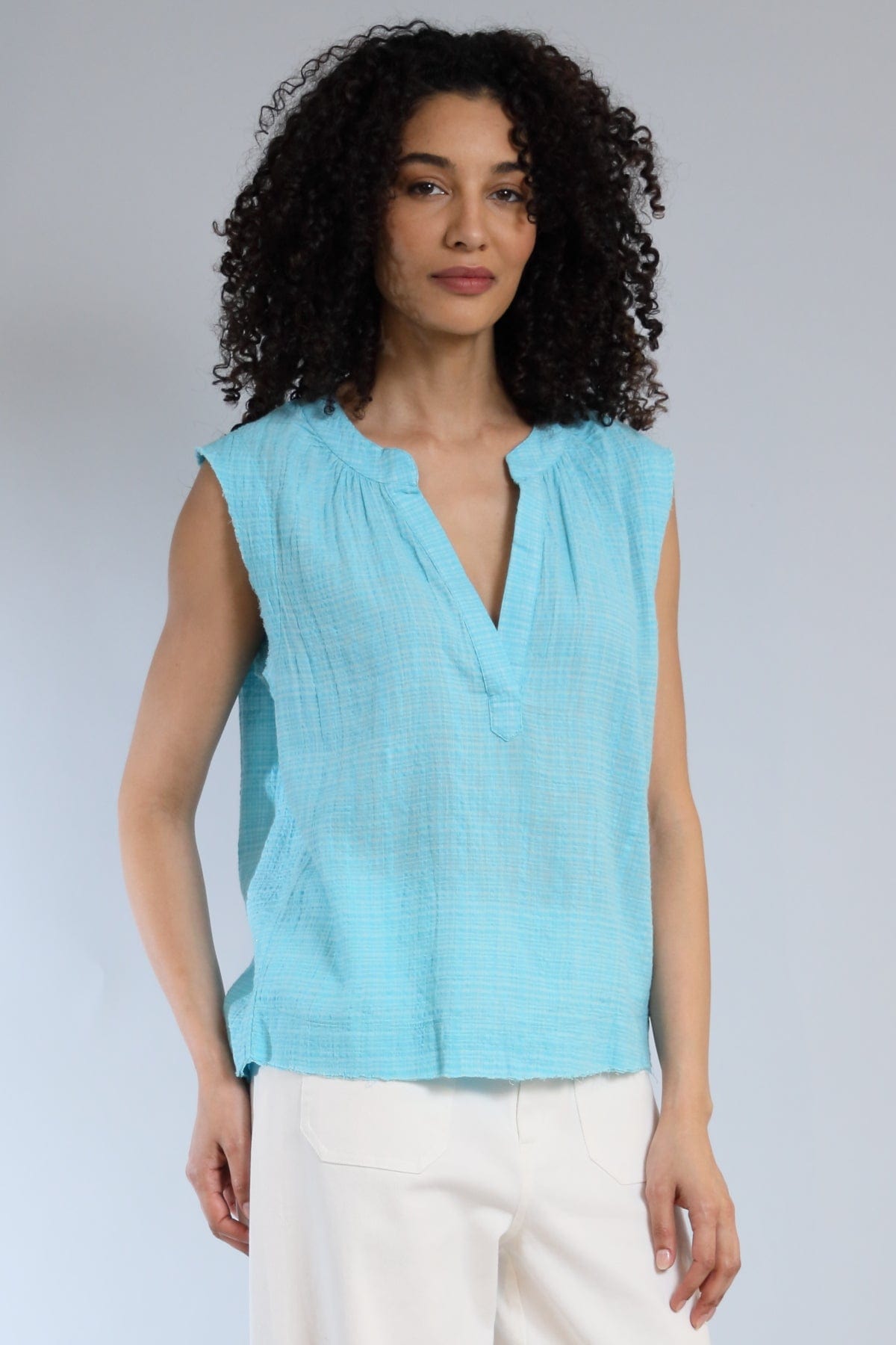 Crinkle Cotton Sleeveless Henley