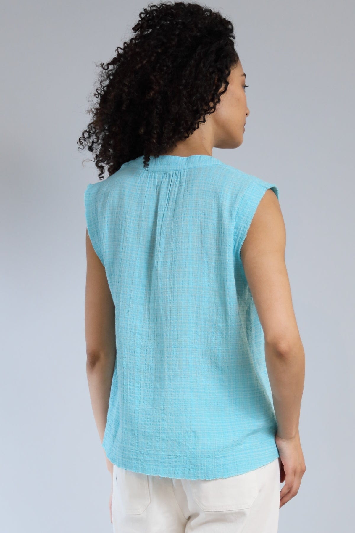 Crinkle Cotton Sleeveless Henley