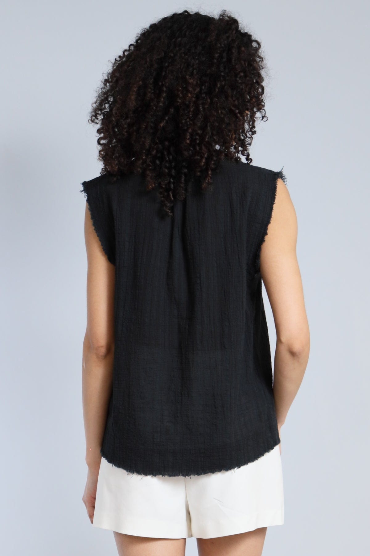 Crinkle Cotton Sleeveless Henley