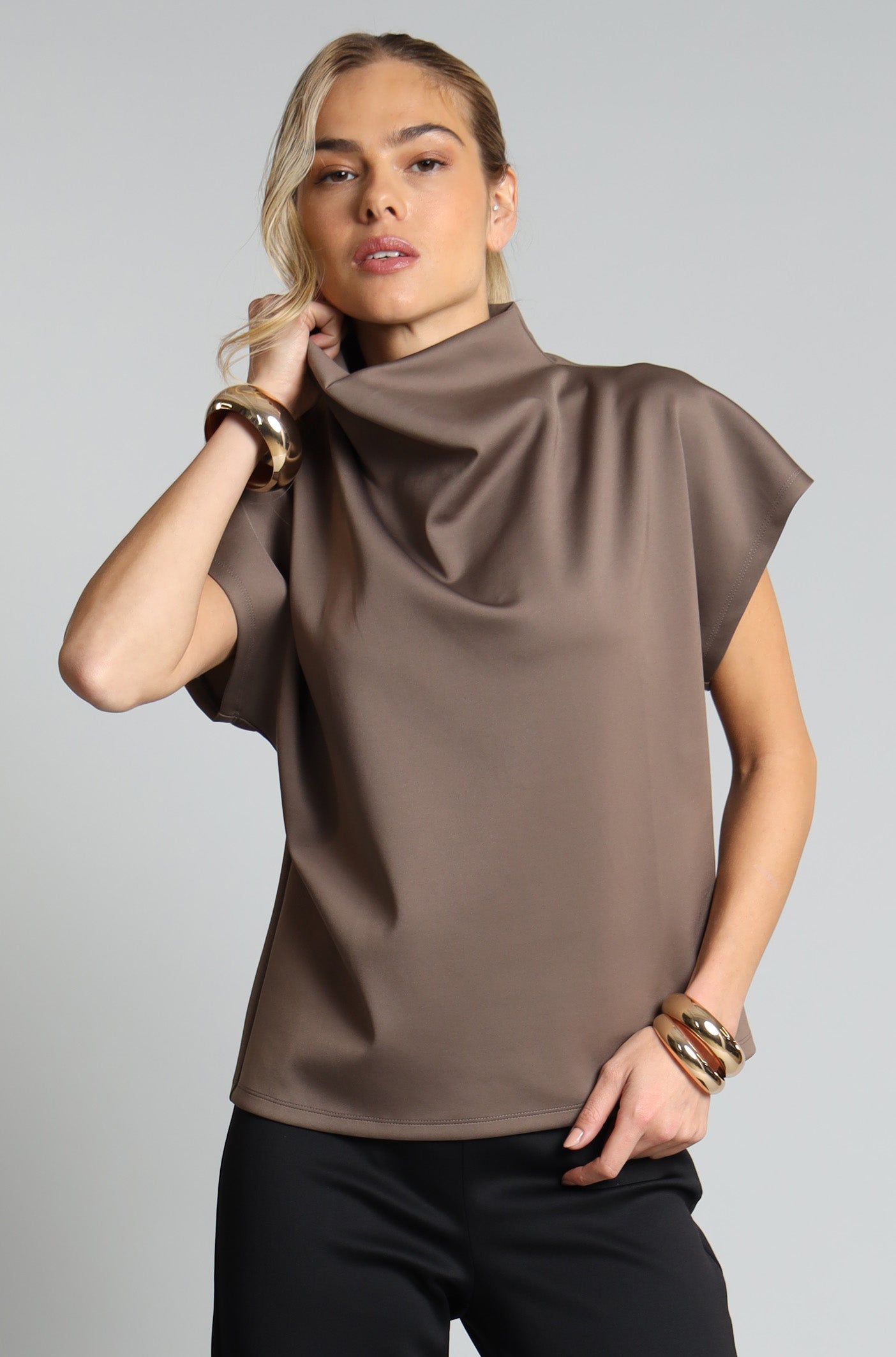 Scuba Cowlneck Top