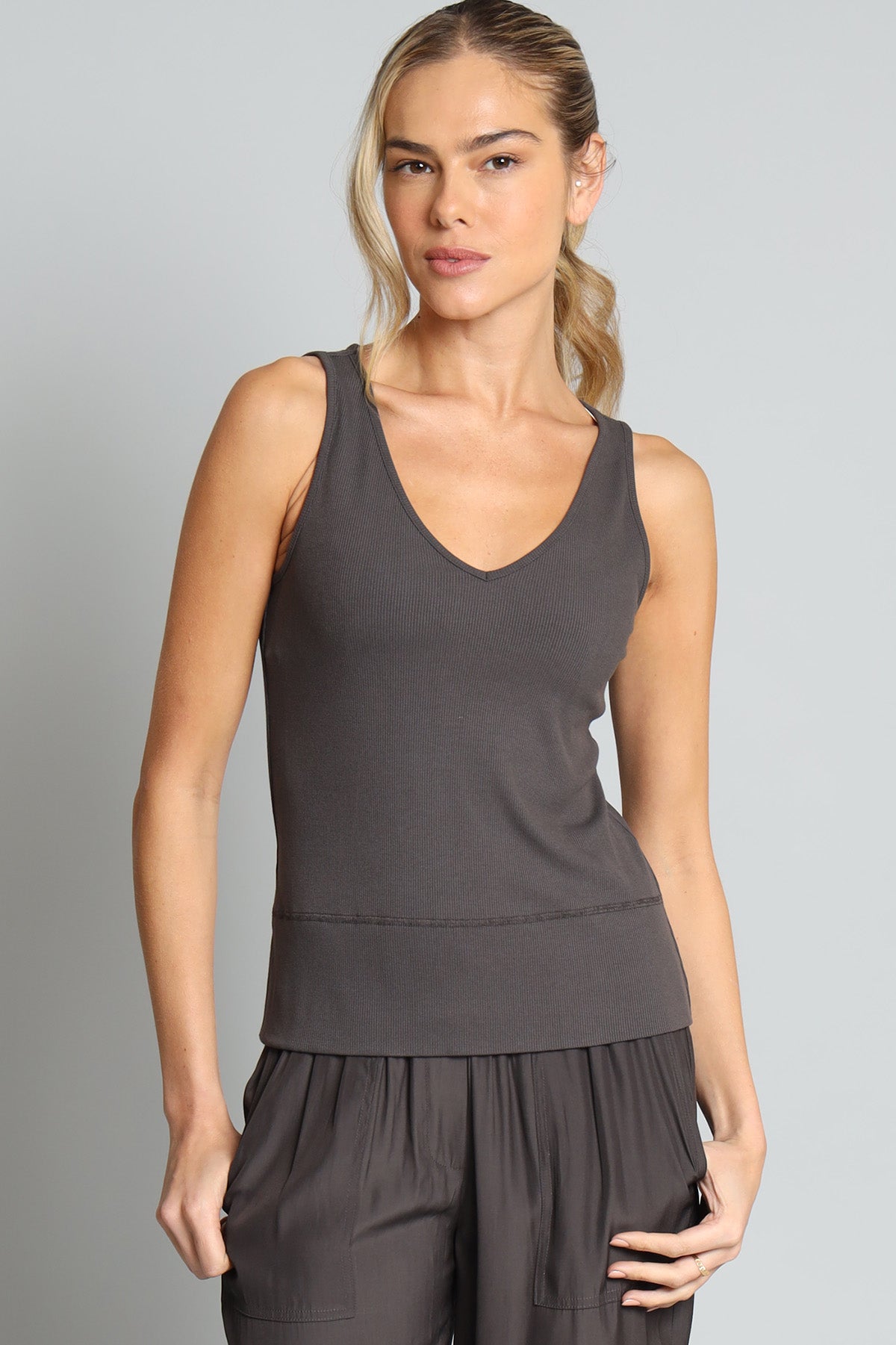Wide Hem Rib Tank