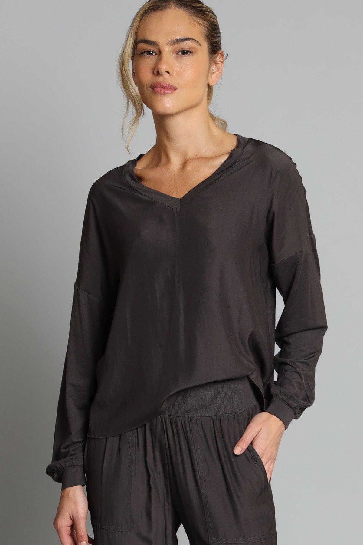 Long Sleeve Hybrid V-Neck