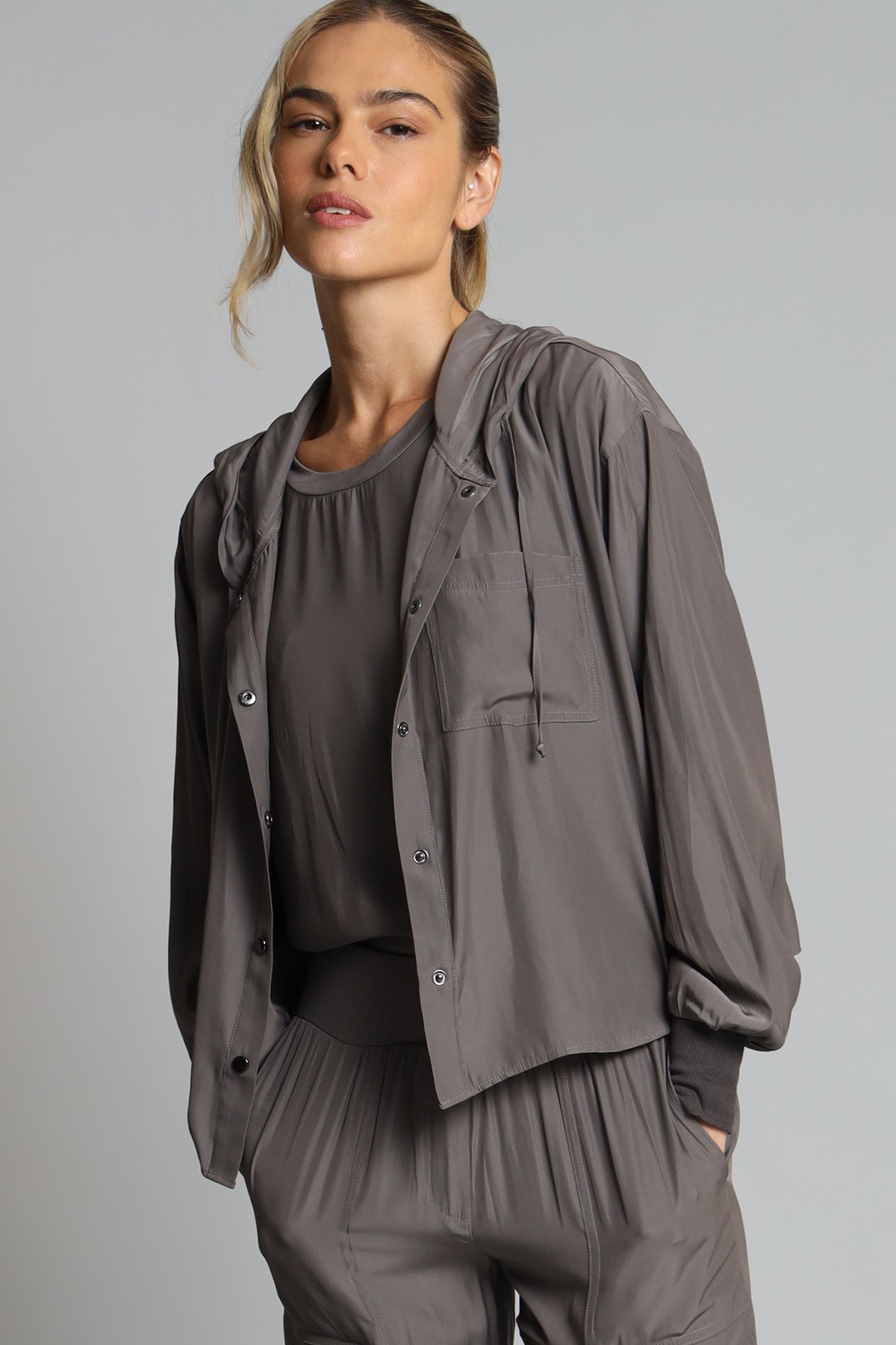 D-Satin Cropped Hoodie