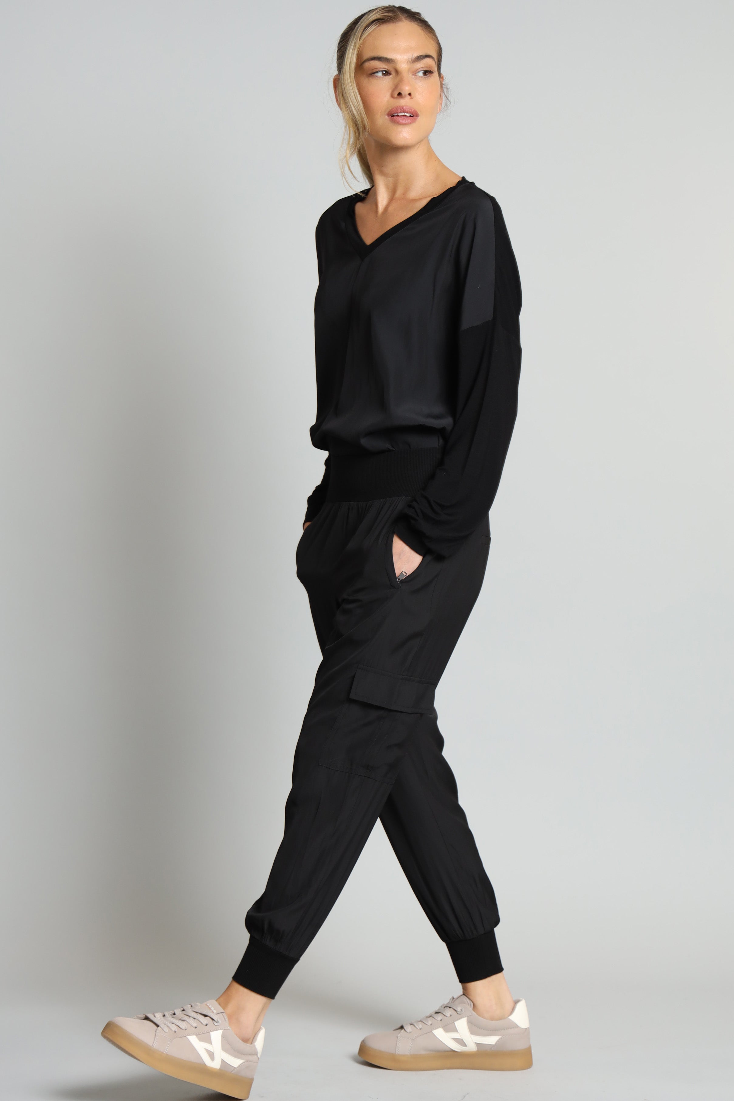 Long Sleeve Hybrid V-Neck