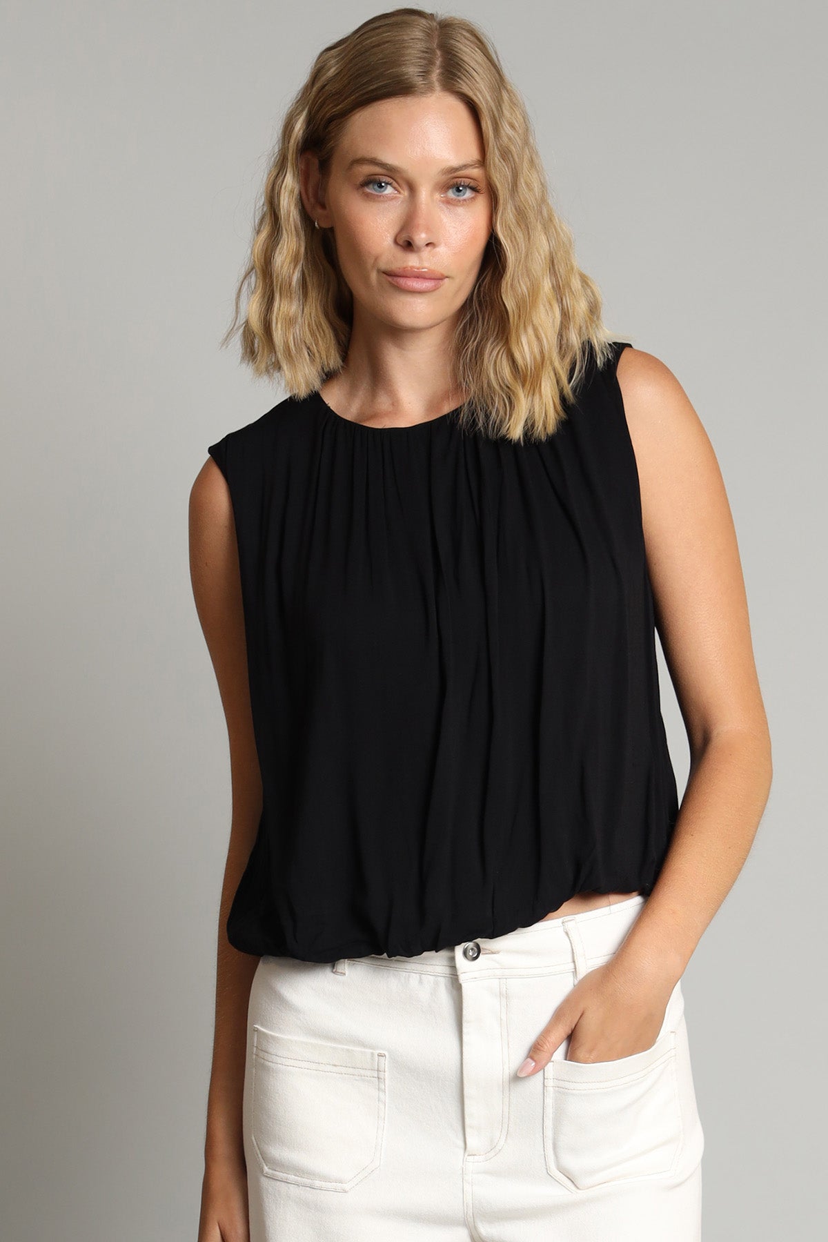 Yummy Crepe Bubble Hem Top