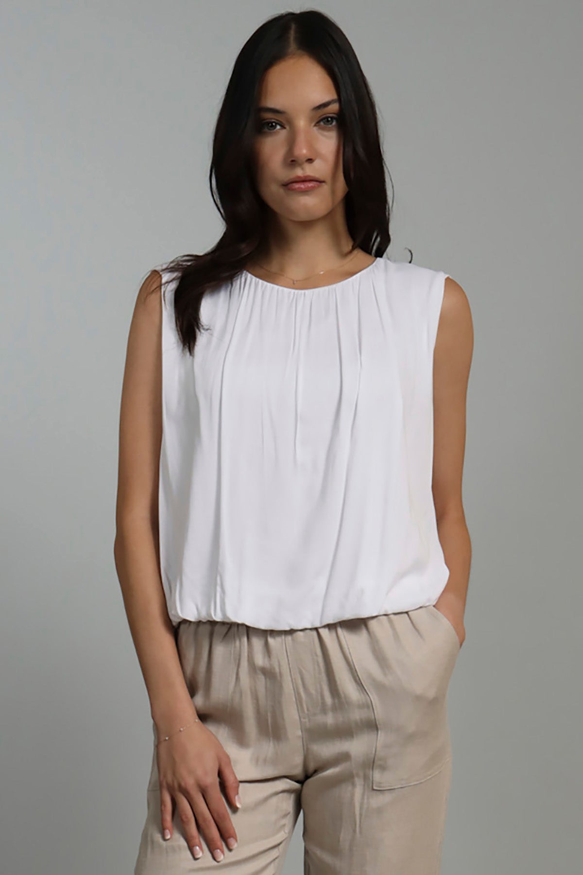Yummy Crepe Bubble Hem Top