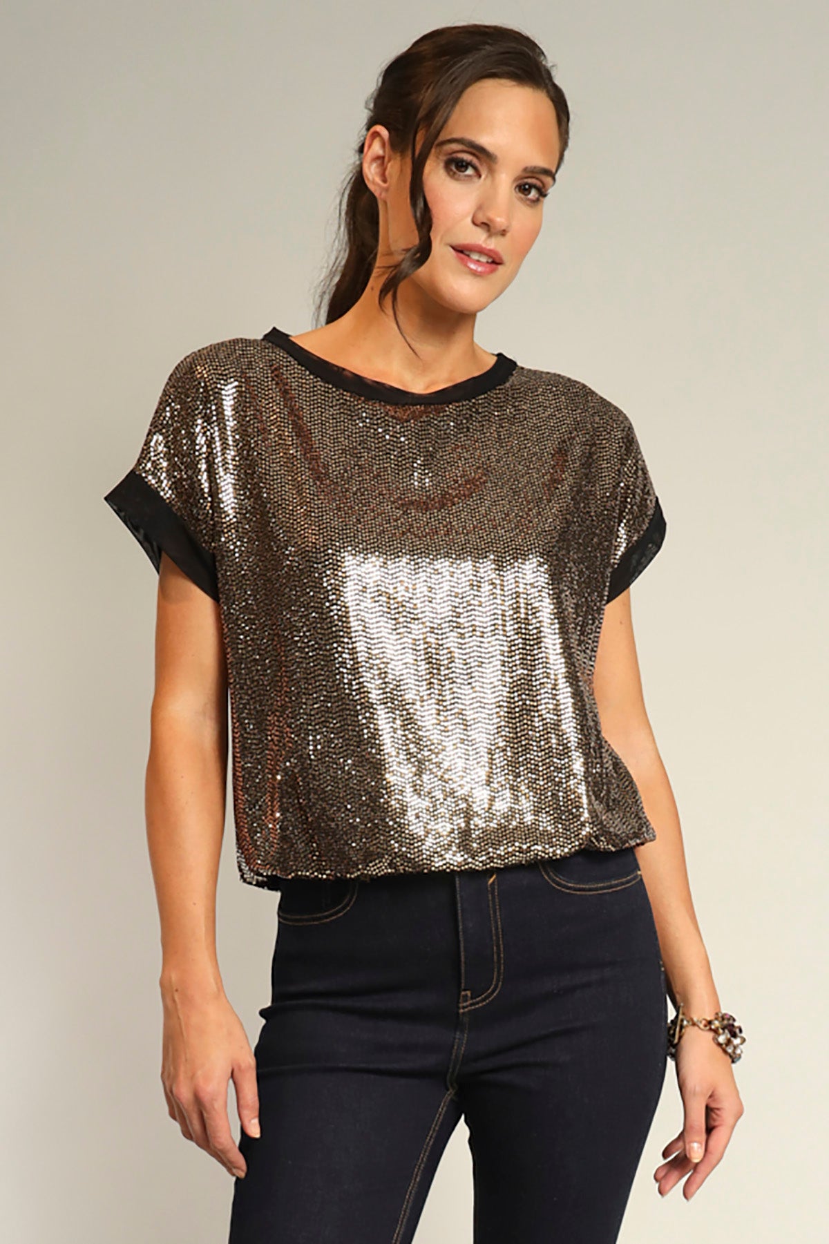 Ann Sequin Bubble Tee