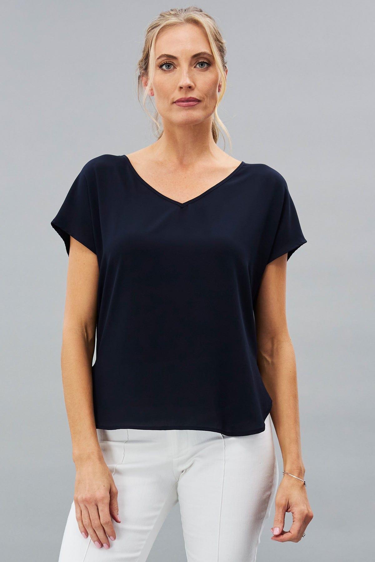 lola & sophie | Elevated contemporary women's clothing