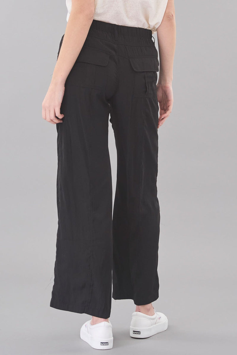 Mid Rise Cargo Pant