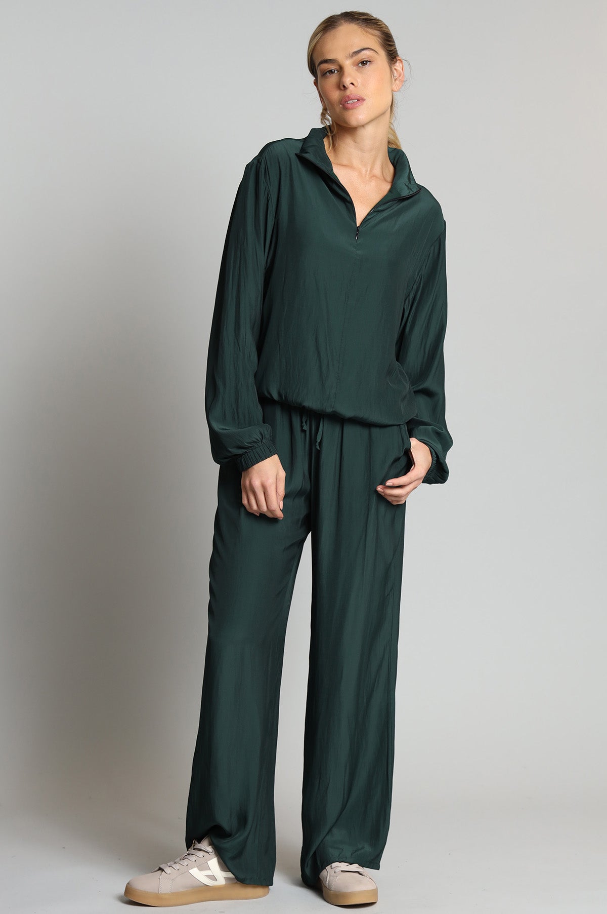 Half-zip D Satin Sweatshirt