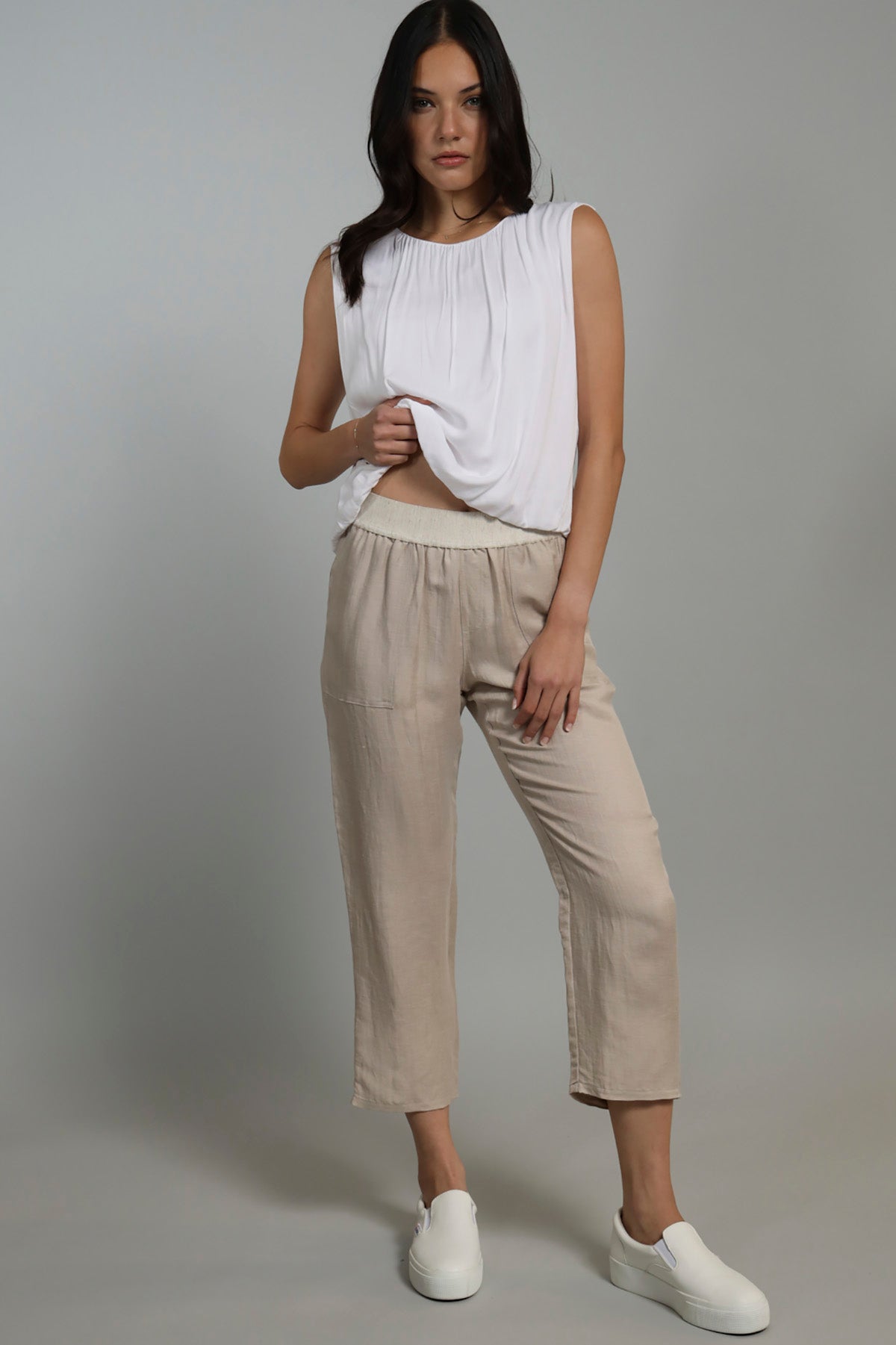Yummy Crepe Bubble Hem Top