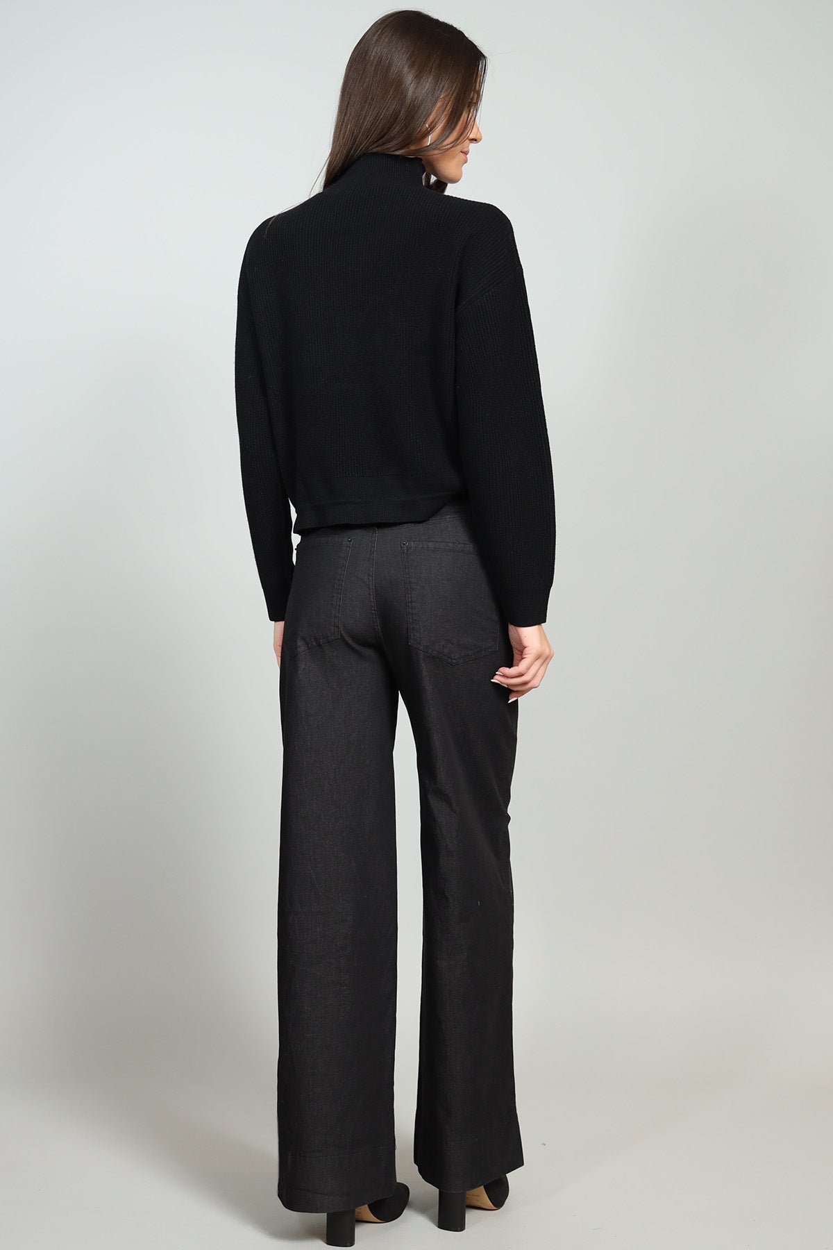 Janet Bungee Cord Sweater